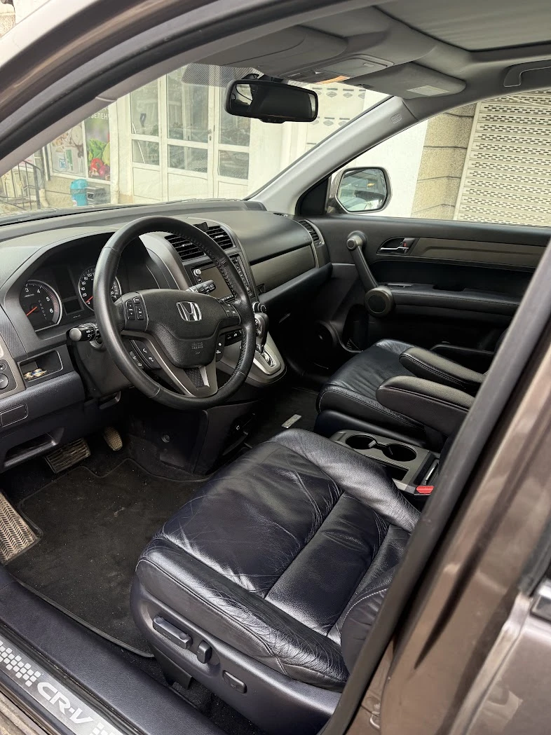 Honda Cr-v 2.2 i-DTEC Facelift, снимка 11 - Автомобили и джипове - 48769387