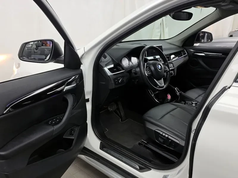 BMW X1, снимка 10 - Автомобили и джипове - 54832139