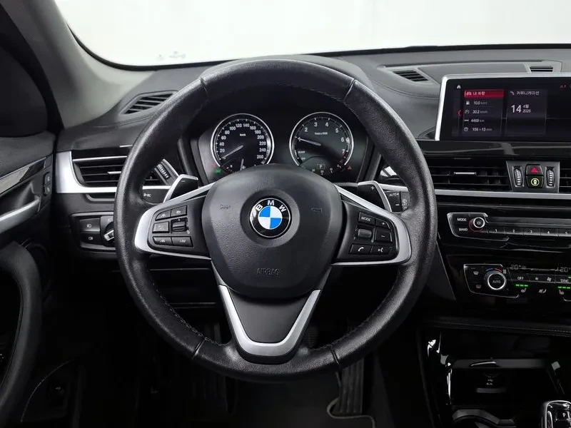 BMW X1, снимка 12 - Автомобили и джипове - 54832139