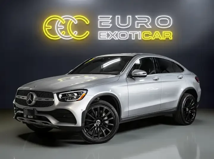 Mercedes-Benz GLC 300 4MATIC Coupe/LOADED/CARFAX