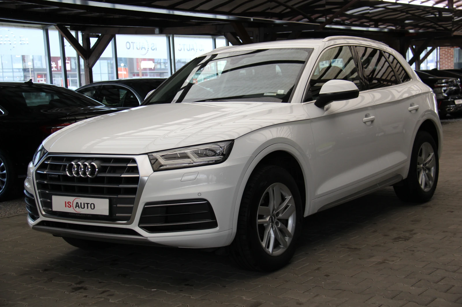 Audi Q5 2.0TDI/SportLine/Matrix/Nappa - изображение 2