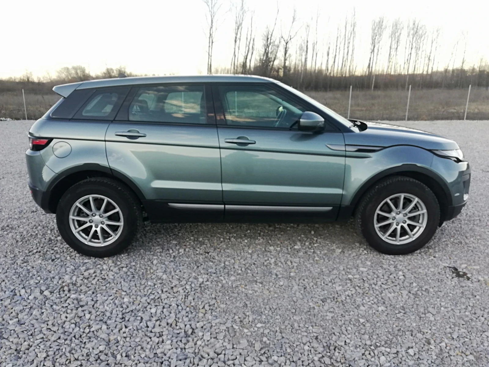 Land Rover Range Rover Evoque 2.0d kli 4x4 150 - изображение 7