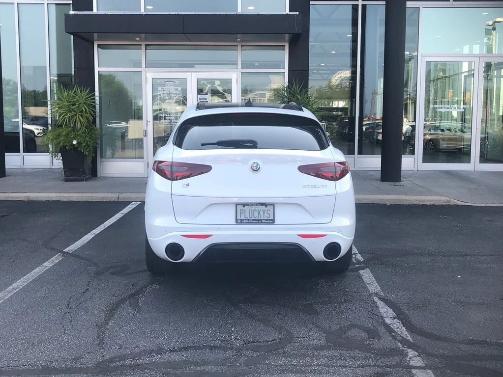 Alfa Romeo Stelvio * Veloce * CARFAX * БЕЗ ПЪРВОНАЧАЛНА ВНОСКА - изображение 4