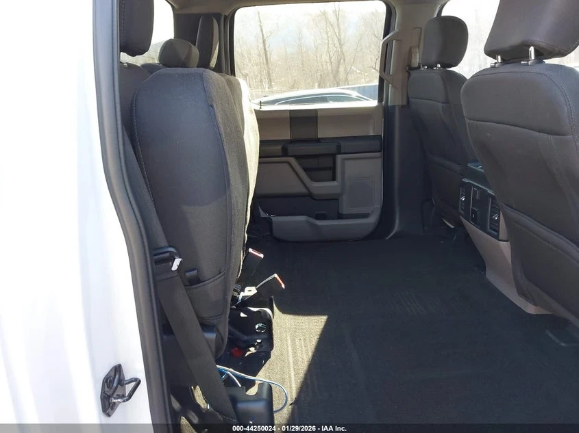 Ford F150 XL - изображение 8