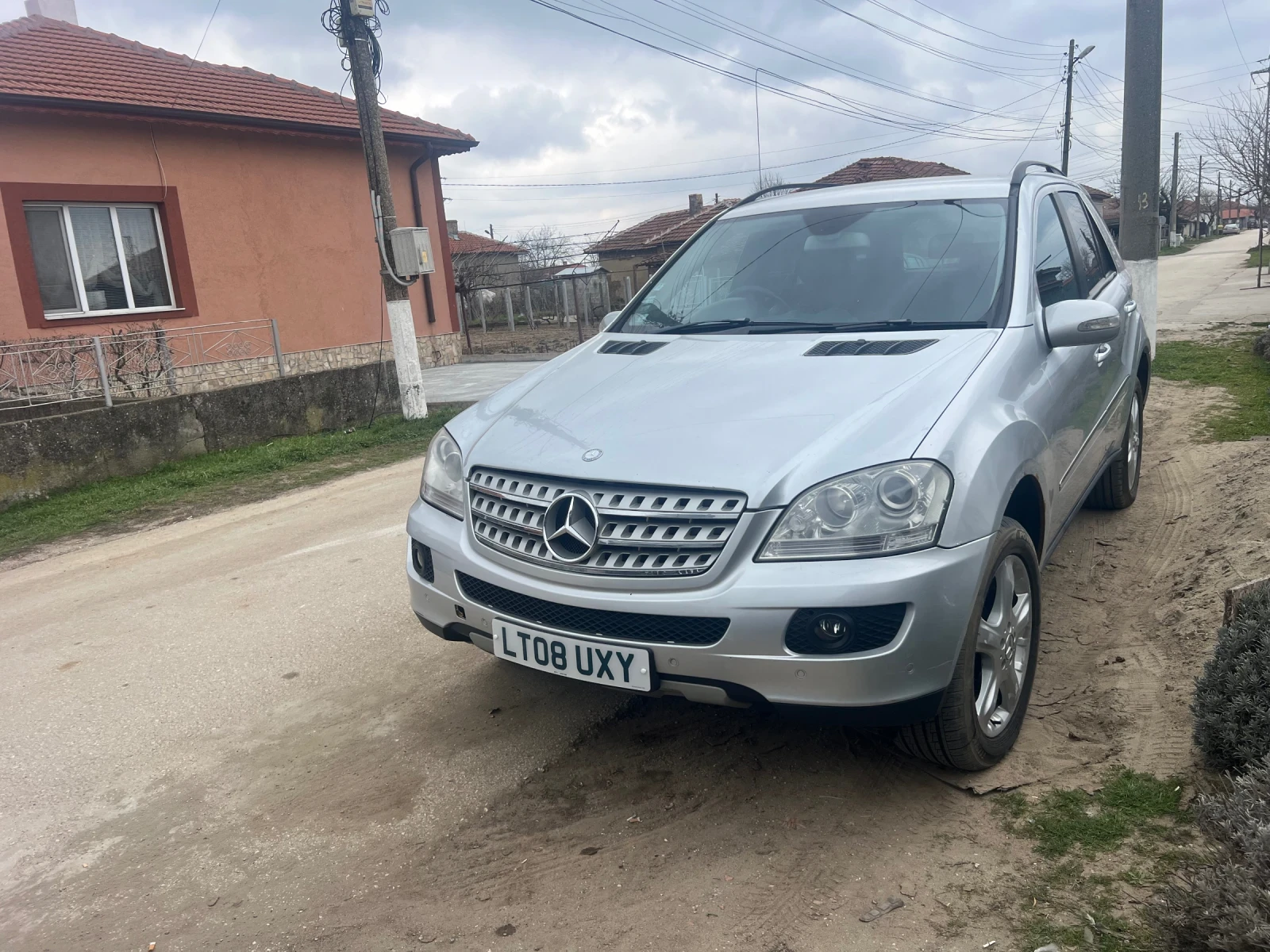 Mercedes-Benz ML 320 Ml320CDI, снимка 4 - Автомобили и джипове - 54181195