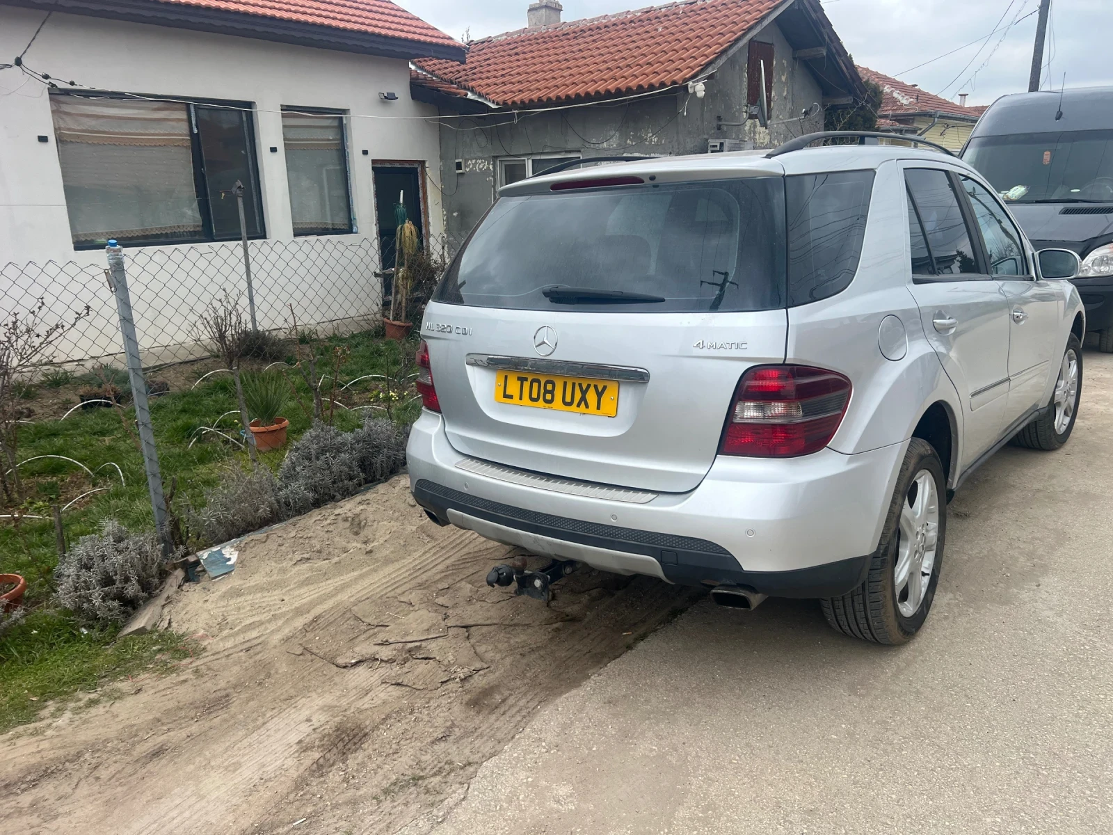 Mercedes-Benz ML 320 Ml320CDI, снимка 2 - Автомобили и джипове - 54181195