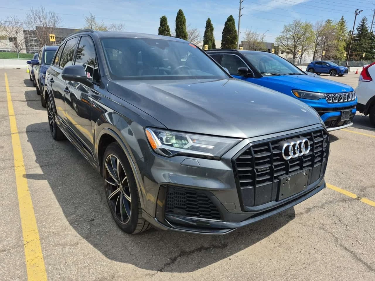 Audi Q7 KOMFORT/СARFAX/2 КЛЮЧА/ПАНОРАМА/ПОДГРЕВ/, снимка 1 - Автомобили и джипове - 54432470