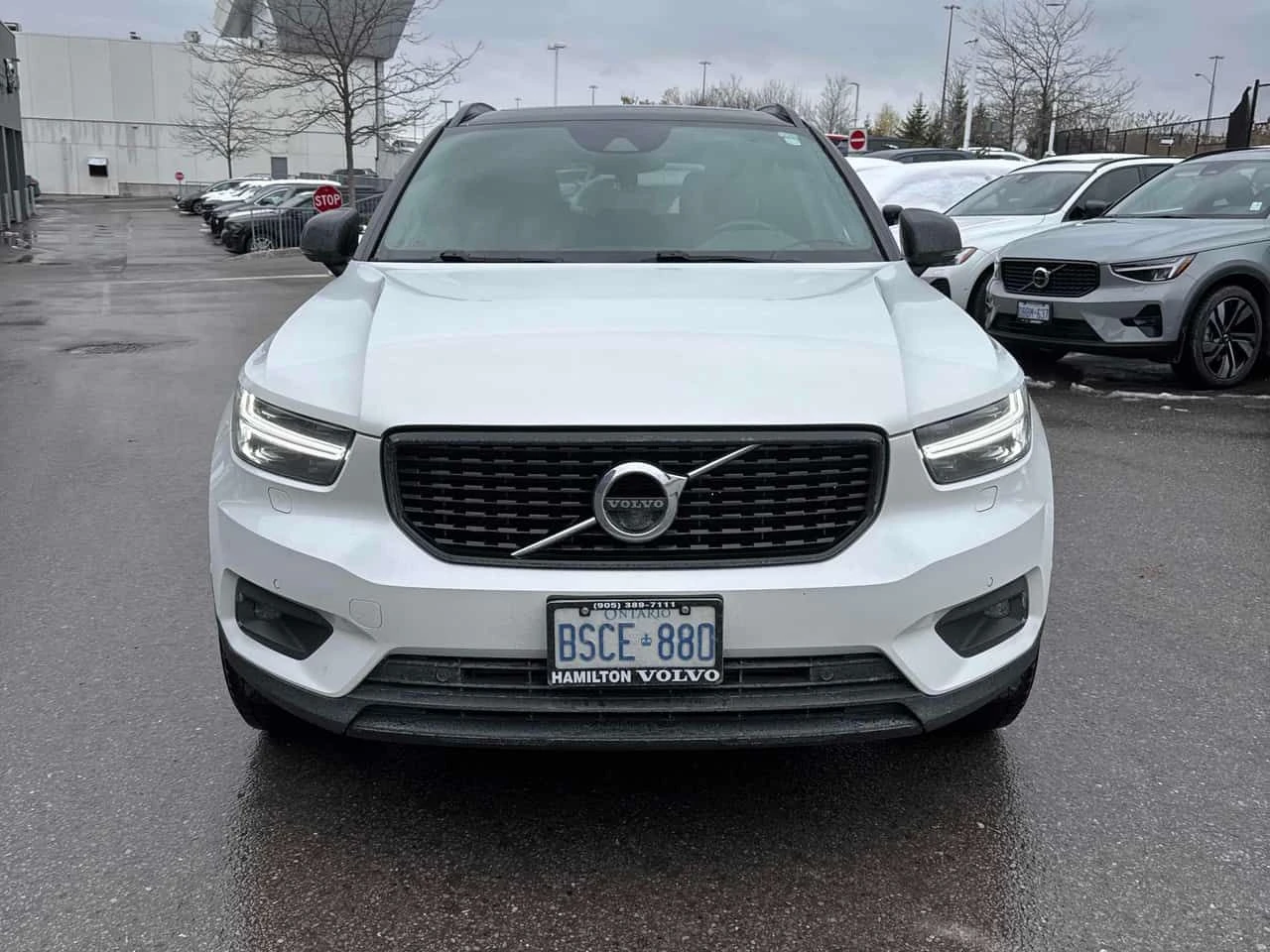Volvo XC40 T5 AWD/ПАНОРАМА/360 КАМЕРИ, снимка 2 - Автомобили и джипове - 54507544