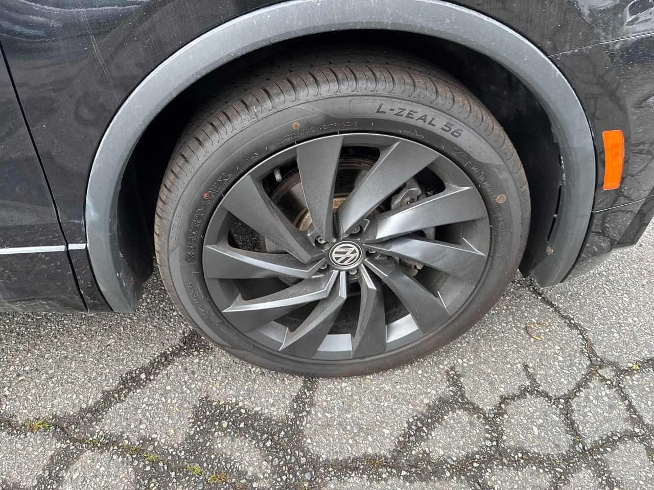 VW Tiguan * HIGHLINE * CARFAX * Без инциденти * , снимка 11 - Автомобили и джипове - 54519576