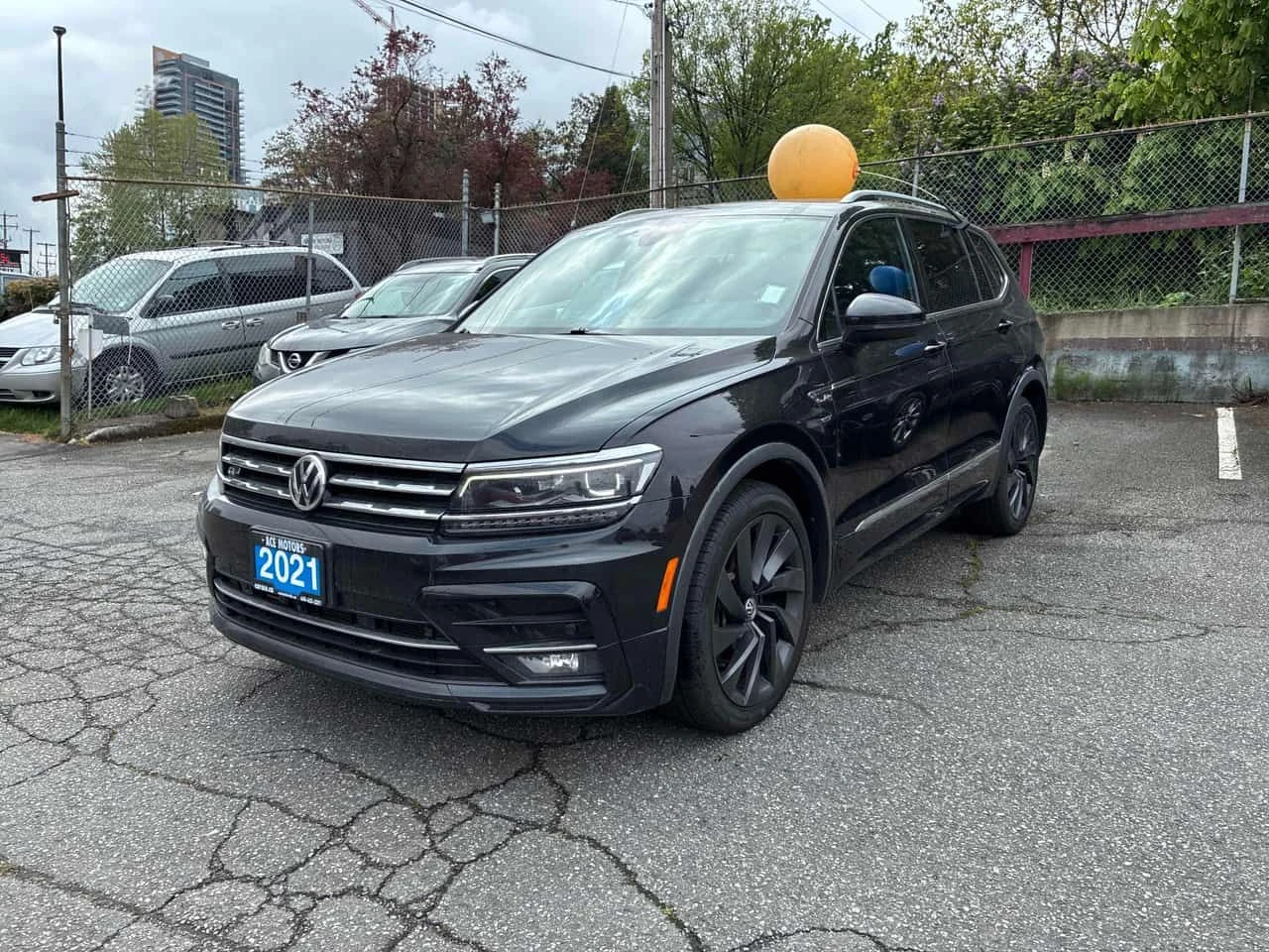 VW Tiguan * HIGHLINE * CARFAX * Без инциденти * 
