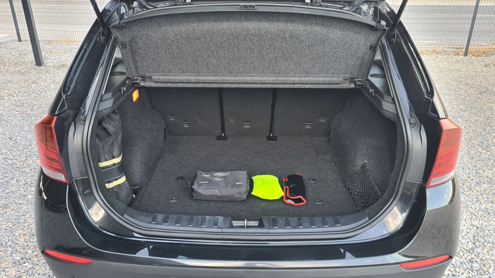 BMW X1 SWISS-X DRIVE, снимка 13 - Автомобили и джипове - 55038604