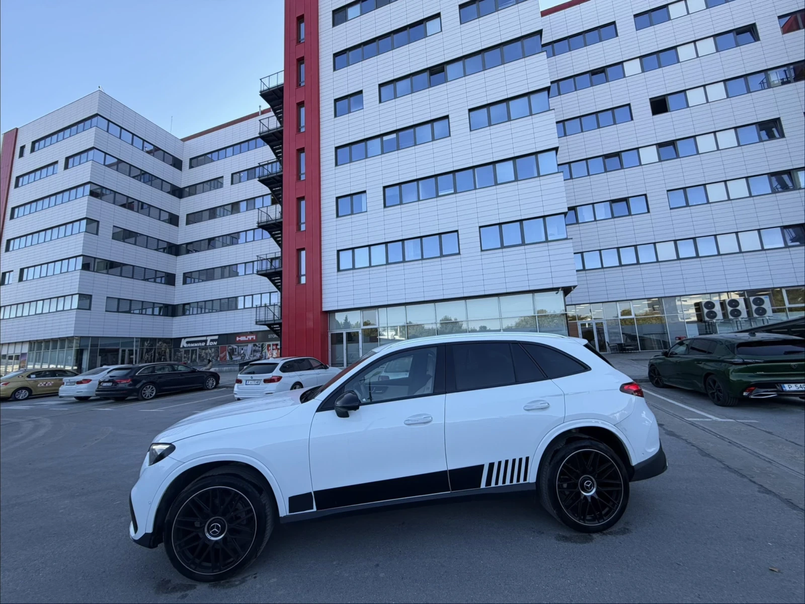 Mercedes-Benz GLC 8400км* AMG* 53* БАРТЕР, снимка 3 - Автомобили и джипове - 55886902