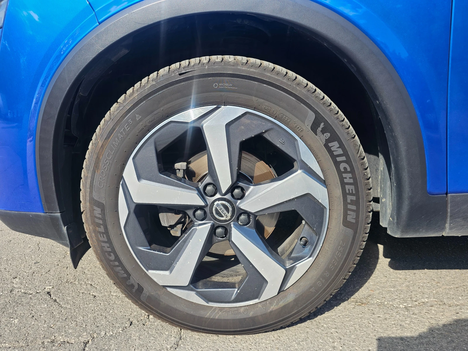 Nissan Qashqai, снимка 7 - Автомобили и джипове - 56108501