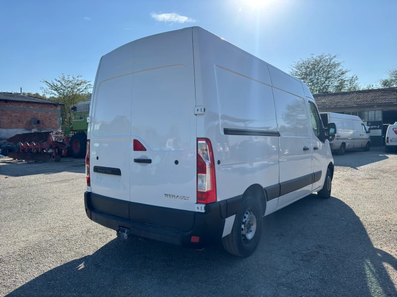 Renault Master 2.3 DCI, снимка 7 - Бусове и автобуси - 47333840