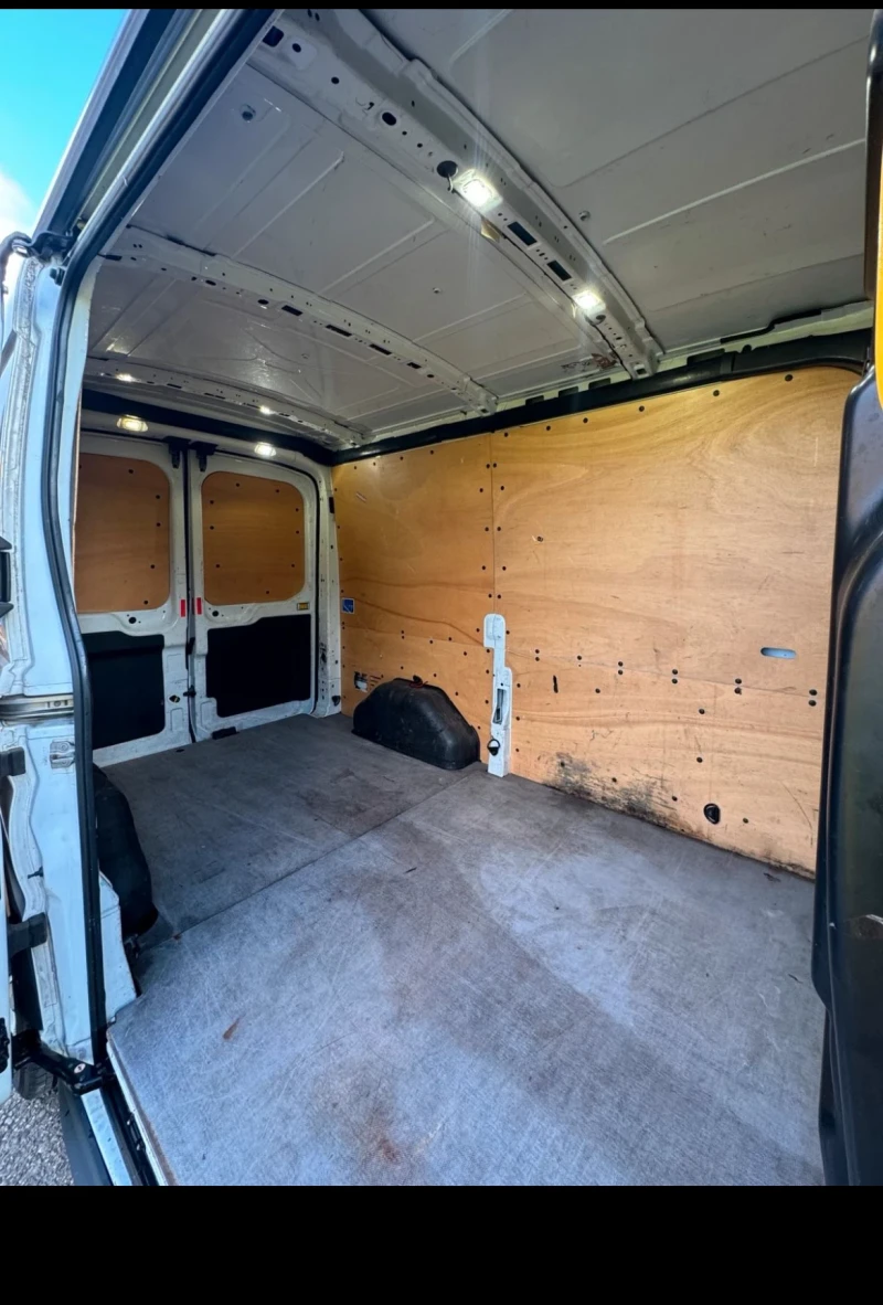 Ford Transit Ford Transit 350, снимка 11 - Бусове и автобуси - 52802964