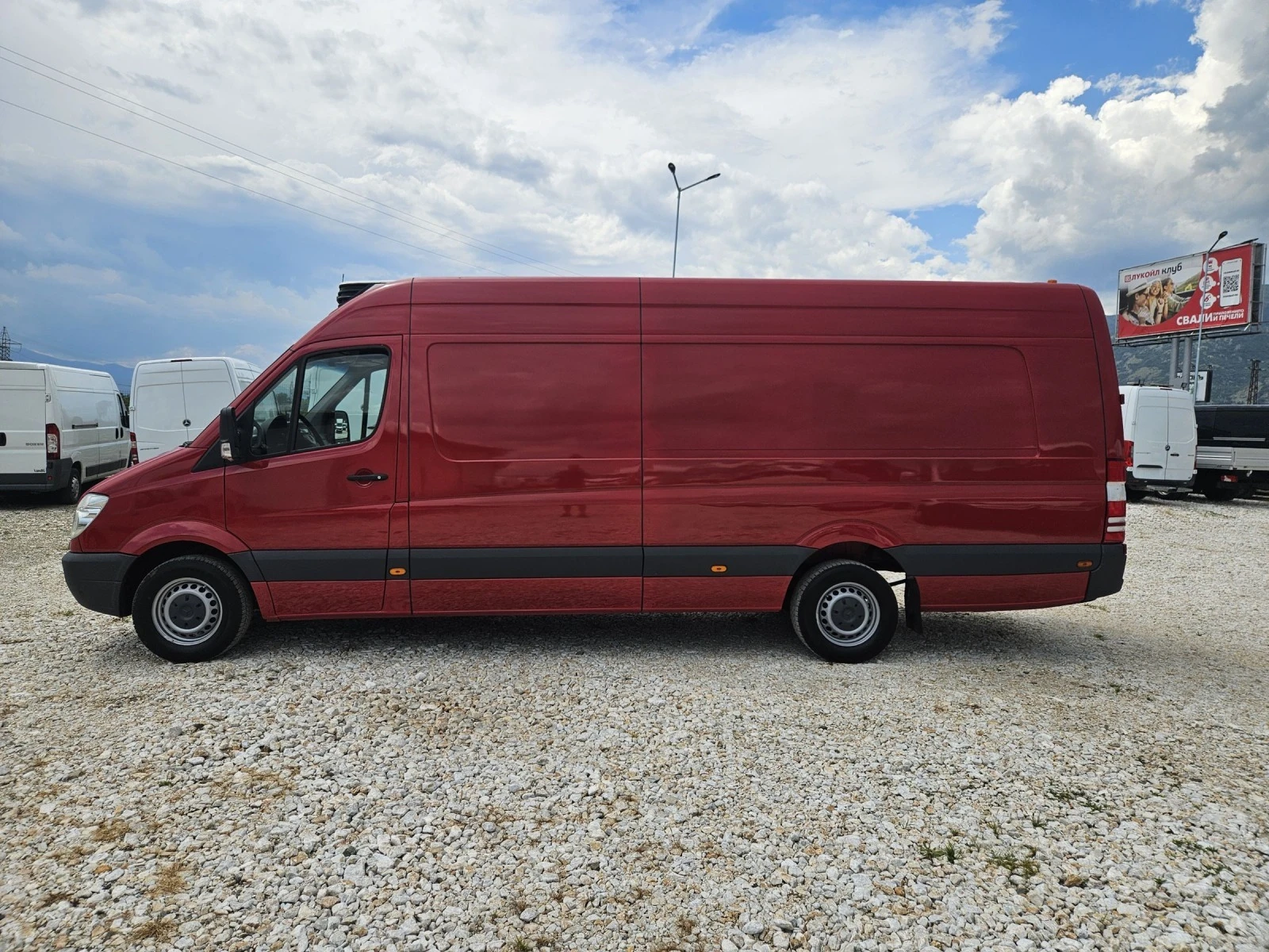 Mercedes-Benz Sprinter 319 ХЛАДИЛЕН - изображение 2