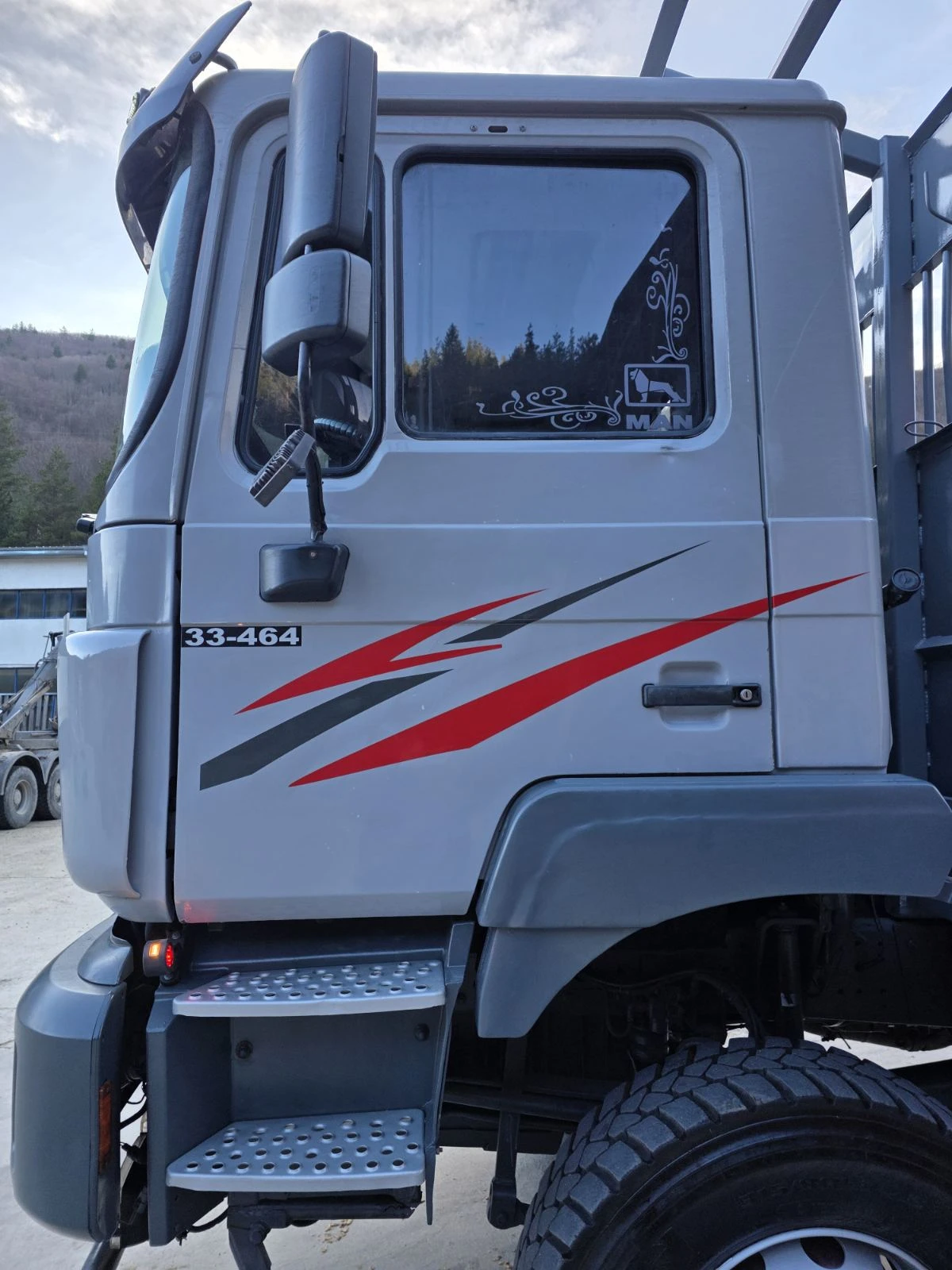 Man 27.460 6 x 6 - изображение 5