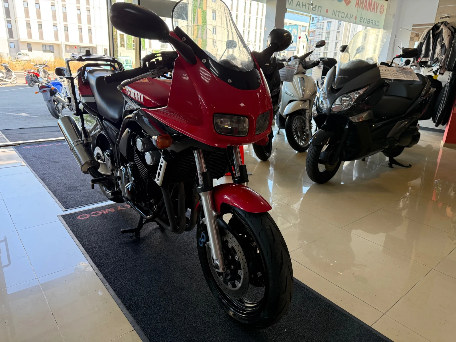 Yamaha Fazer 600 - изображение 2