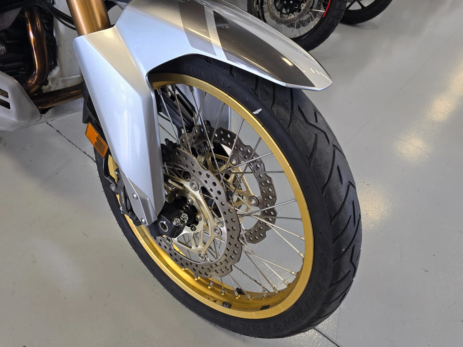 Honda Crf 1000ie, Adventure, Подгрев, 3 куфара!, снимка 14 - Мотоциклети и мототехника - 55196340
