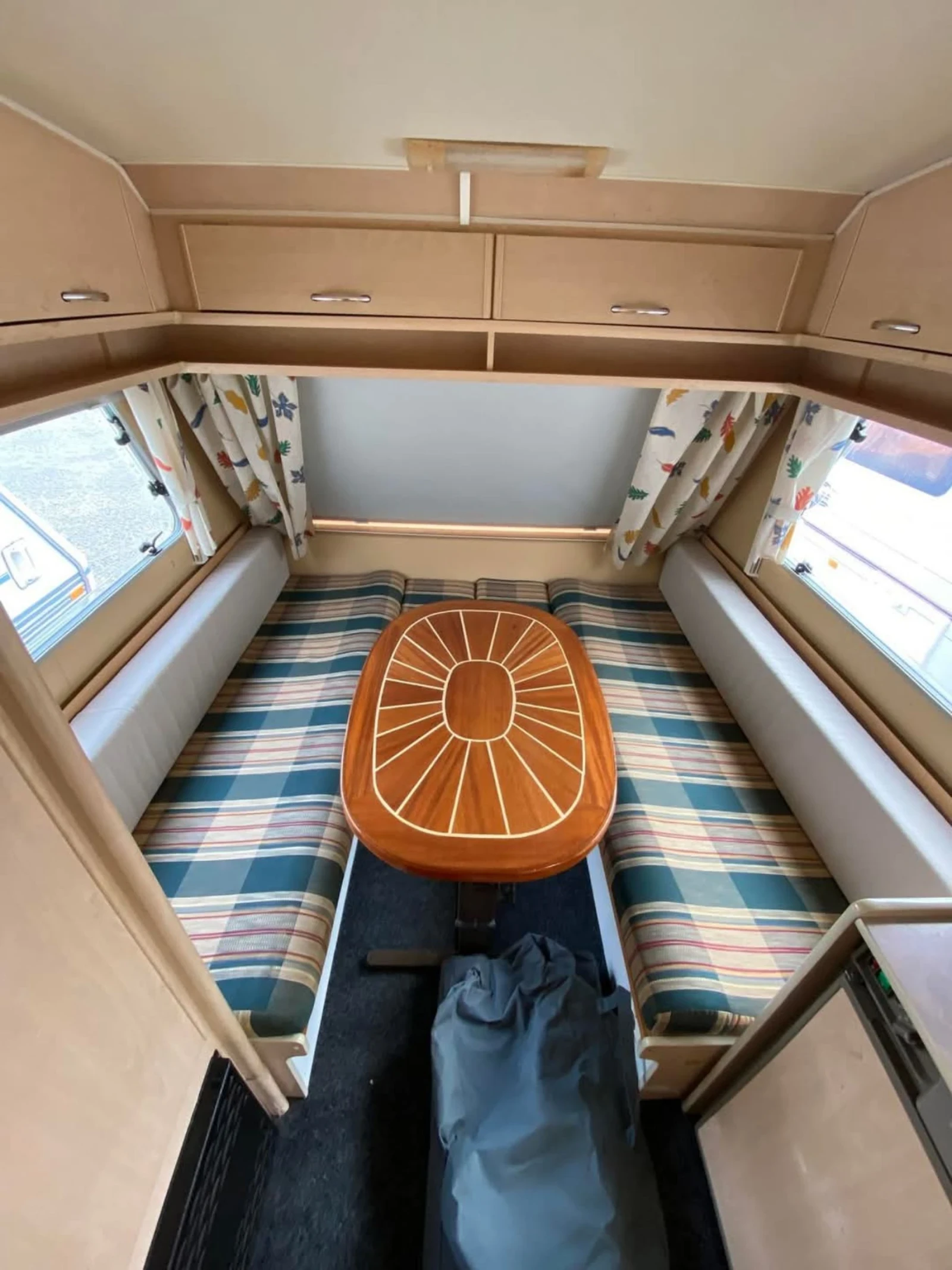 Каравана Beyerland Sprinter 350/2 - изображение 8