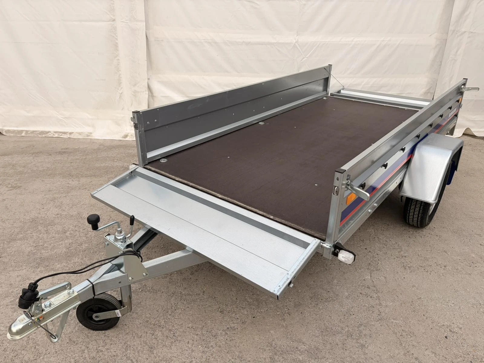 За автомобил Други NIEWIADOW за багаж BEG7527U - 750 kg