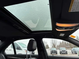 Mercedes-Benz C 300 * CARFAX * ЦЕНА ДО БГ, снимка 12