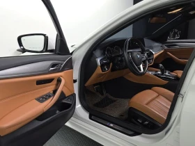 BMW 530 530i xDrive M Sport Package| 252к.с., снимка 10