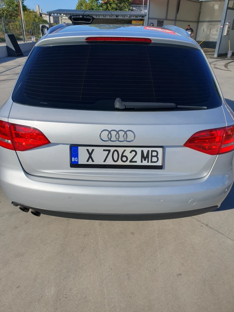 Audi A4 2.0 143кс 2009г Автомат, снимка 5 - Автомобили и джипове - 47861846