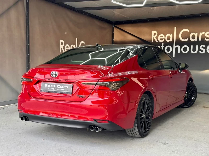 Toyota Camry 2.5 Hybrid* TRD* Navi* LED* Carplay* ГАРАНЦИЯ* , снимка 5 - Автомобили и джипове - 48880602