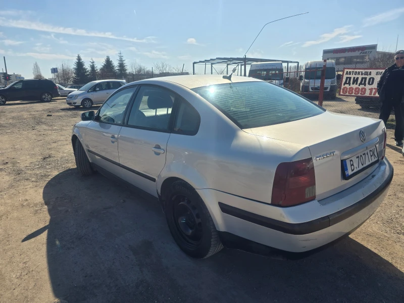 VW Passat 1.9TDI/110k.s., снимка 6 - Автомобили и джипове - 49399518