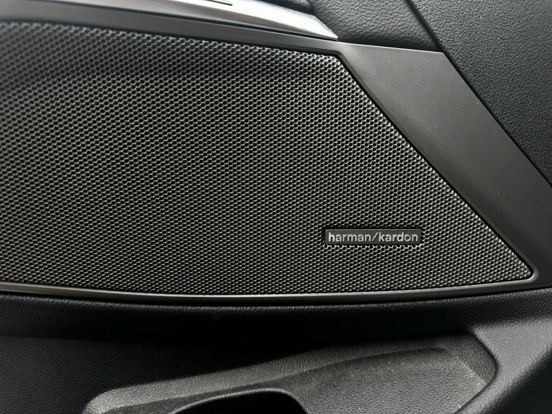 BMW 340 M340i xDrive LED Harman Kardon BOVA CAR, снимка 15 - Автомобили и джипове - 51836504