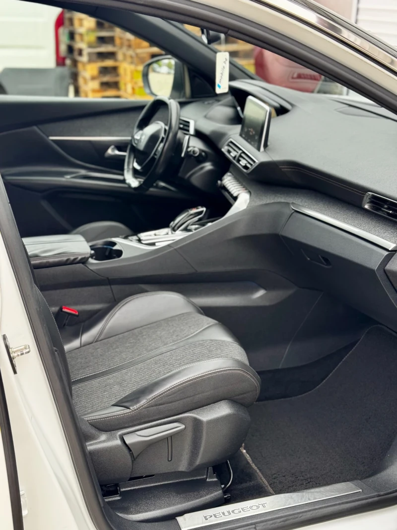 Peugeot 3008 GT-Line 1.6HDi 120HP, снимка 8 - Автомобили и джипове - 52681927