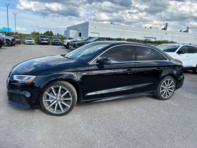 Audi A3 Technik* S-line* Пано* Подгрев, снимка 3 - Автомобили и джипове - 52317659