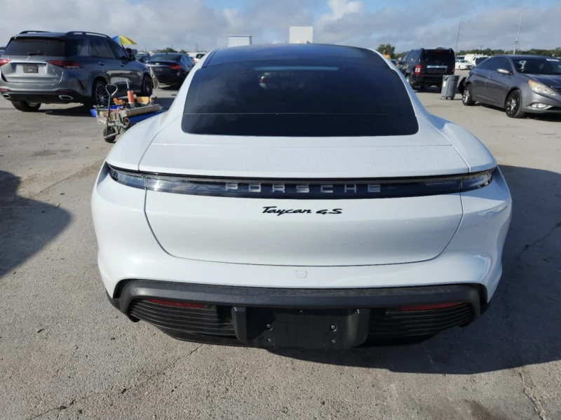 Porsche Taycan 4S, снимка 3 - Автомобили и джипове - 52749810
