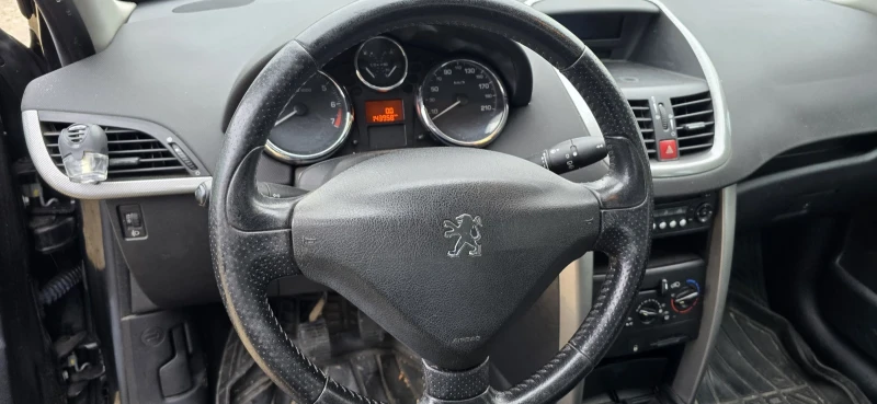 Peugeot 207 14i, СтарияМотор, снимка 16 - Автомобили и джипове - 53013782