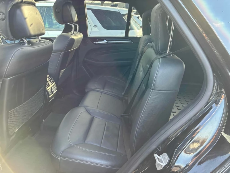 Mercedes-Benz ML 550 2015 4MATIC * БЕЗ ПЪРВОНАЧАЛНА ВНОСКА, снимка 11 - Автомобили и джипове - 53063635