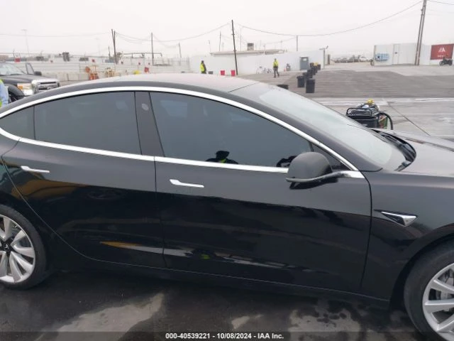 Tesla Model 3 MID RANGE, снимка 13 - Автомобили и джипове - 47854490