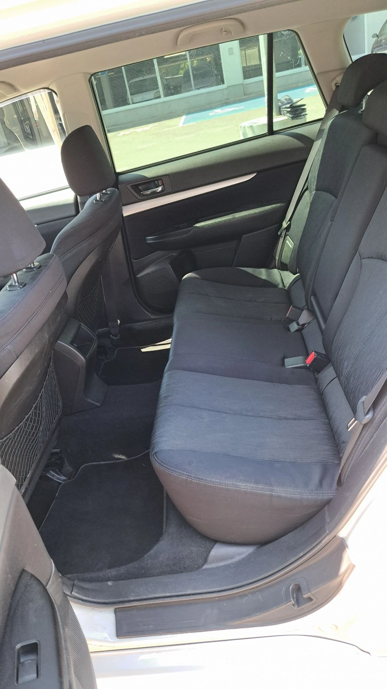 Subaru Legacy 2.0i 150hp 4x4 - изображение 9
