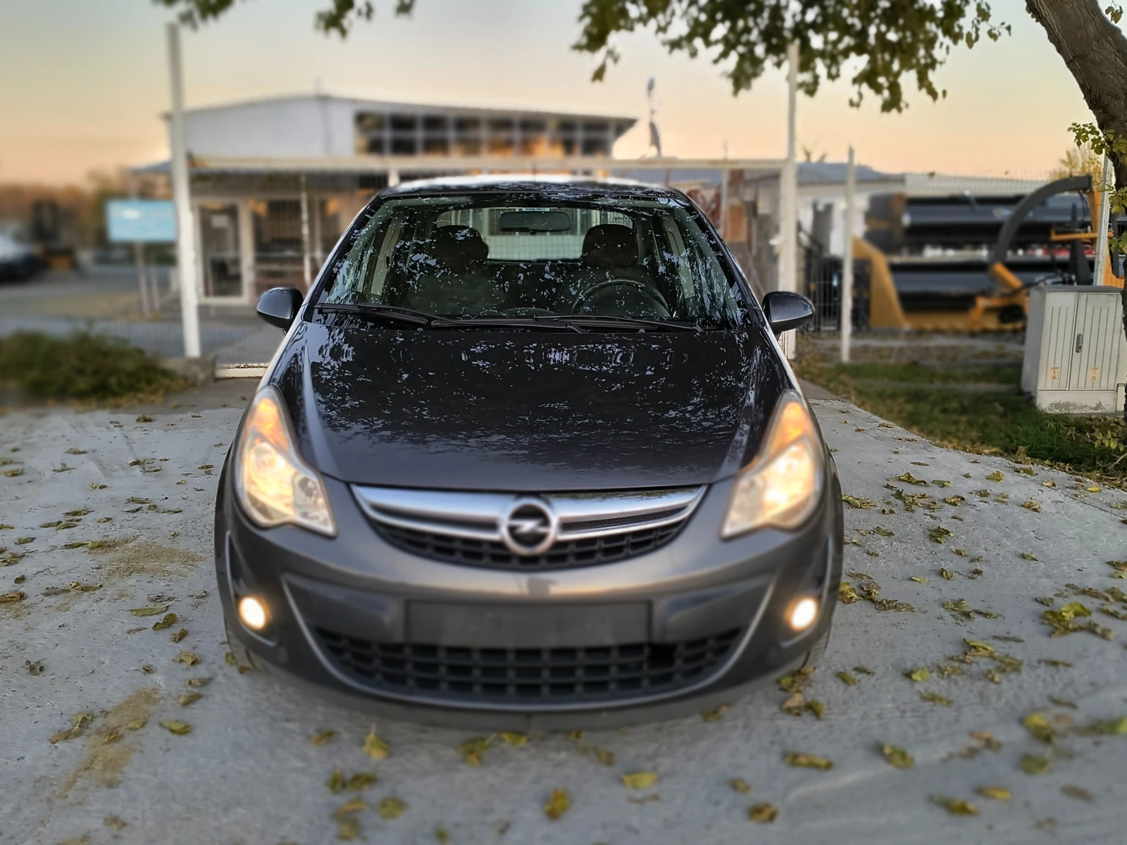 Opel Corsa 1.2i Газ, Фейслифт - изображение 3