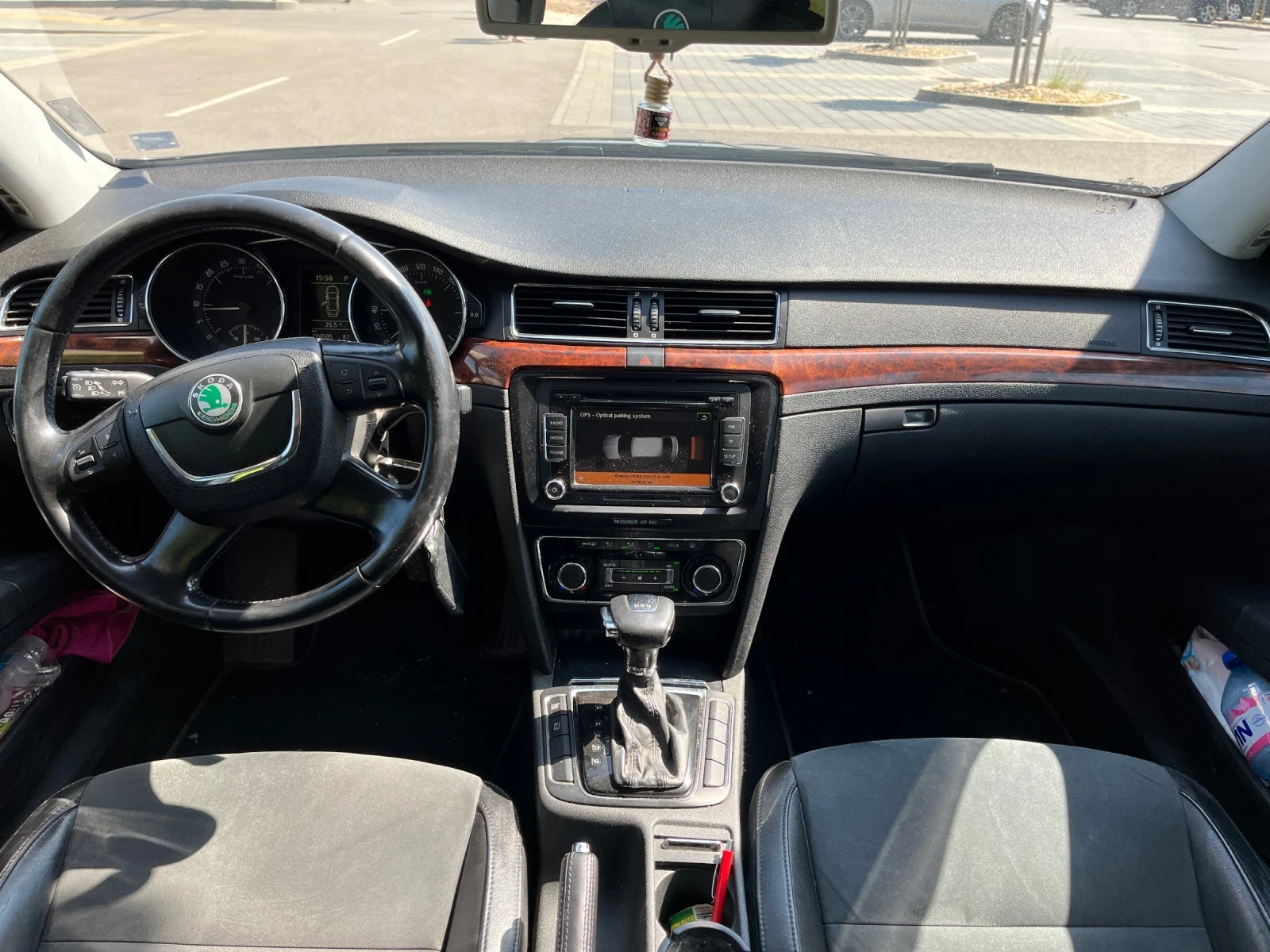 Skoda Superb 2.0 TDI 140 лв - изображение 6