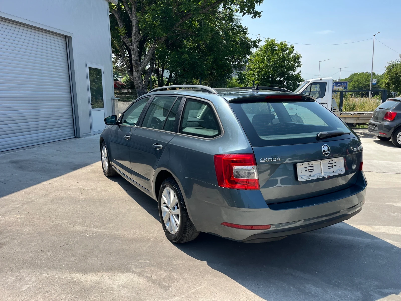 Skoda Octavia 1.6 tdi - изображение 7