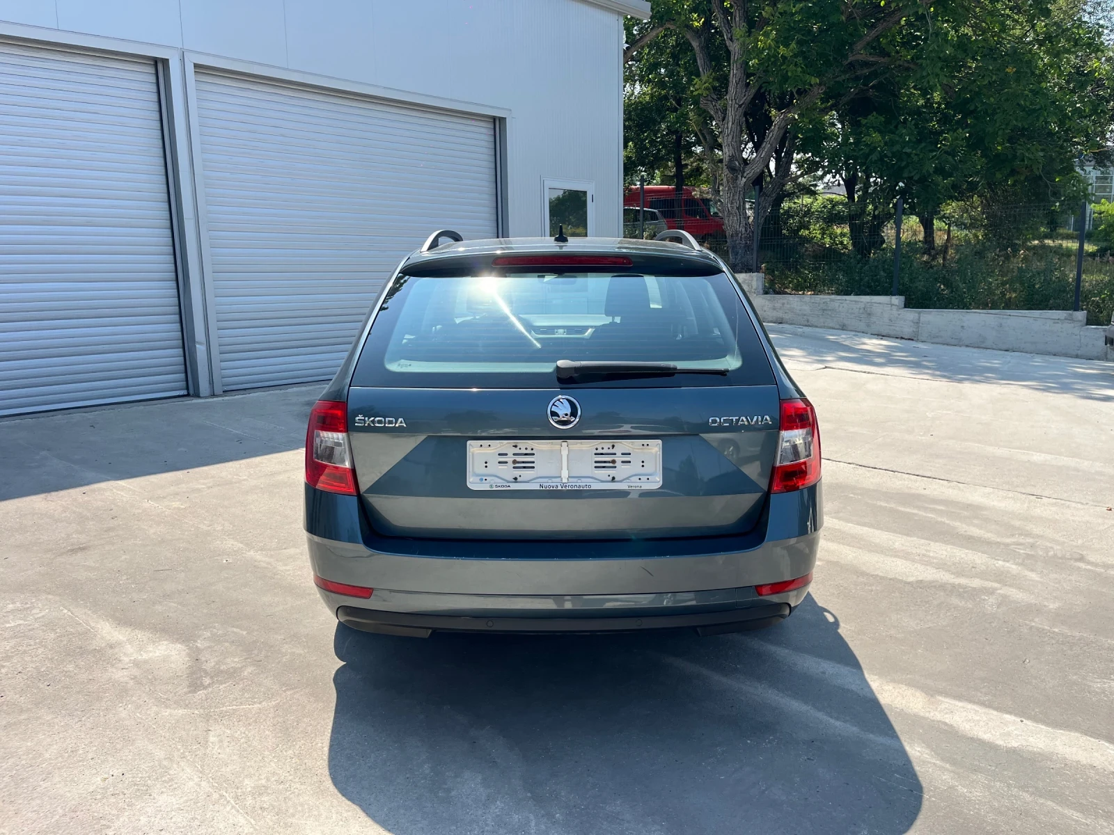 Skoda Octavia 1.6 tdi - изображение 6