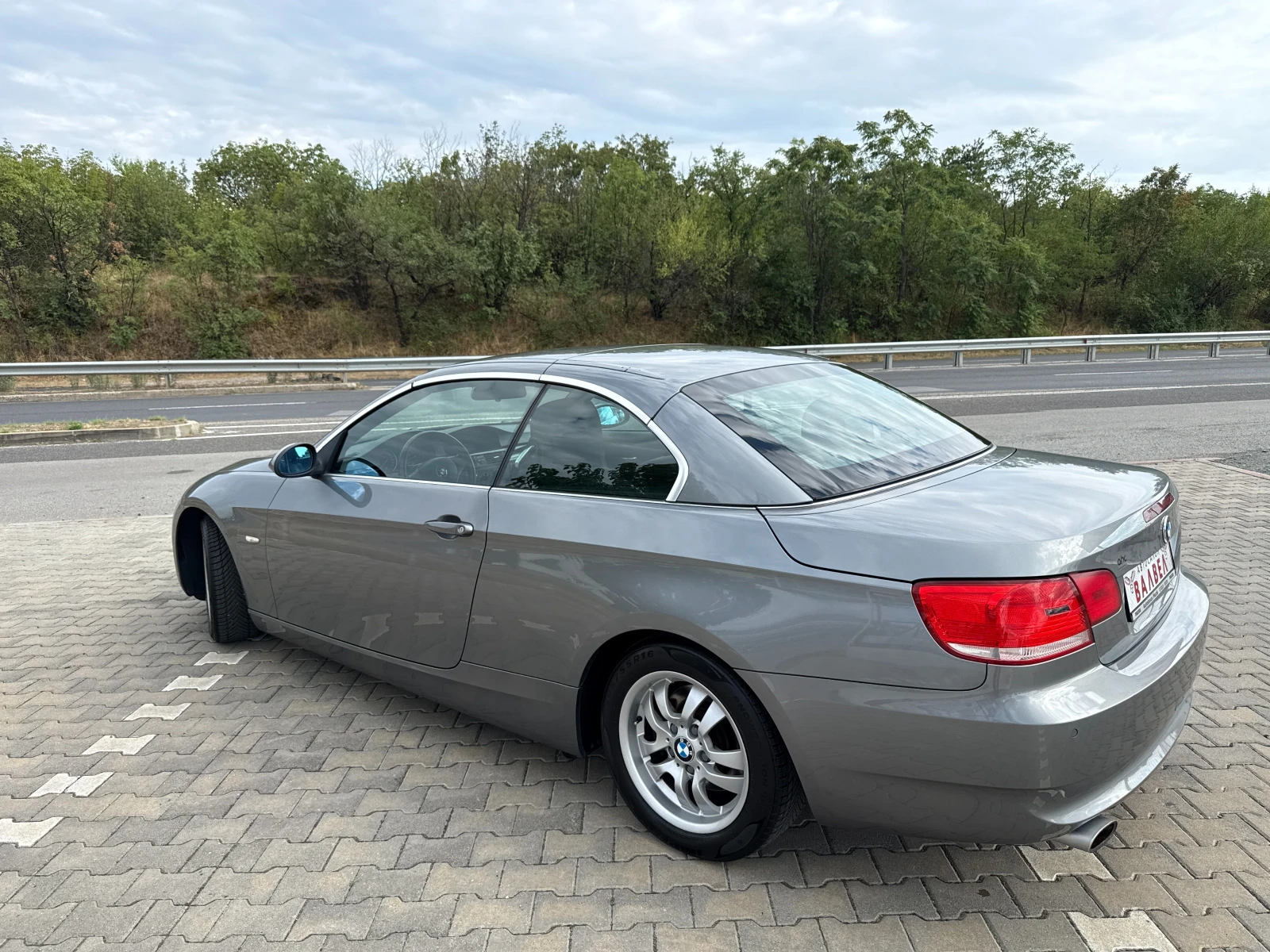 BMW 320 * E93* 170HP* AUTOMATIC* CLIMA*  - изображение 10