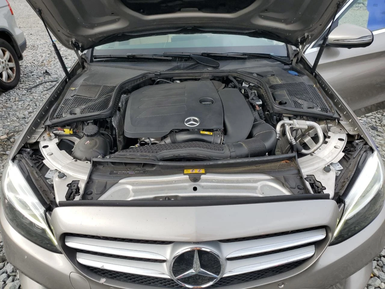 Mercedes-Benz C 300  - изображение 10