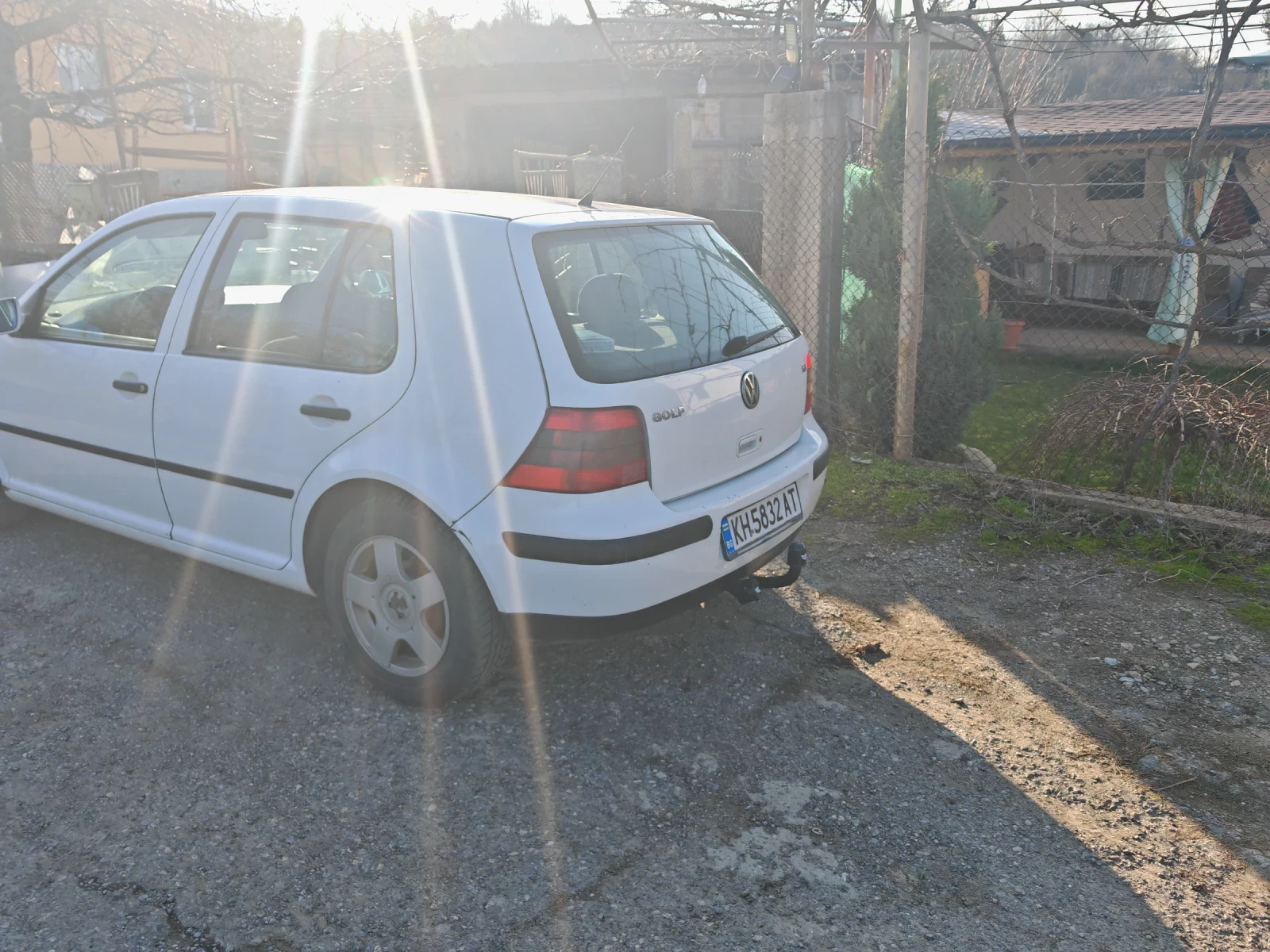 VW Golf 1.6, снимка 4 - Автомобили и джипове - 53736955