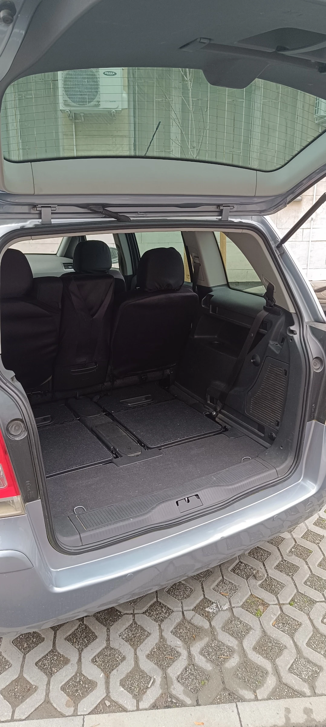 Opel Zafira 1.6 (110 hp) CNG, снимка 4 - Автомобили и джипове - 53749635