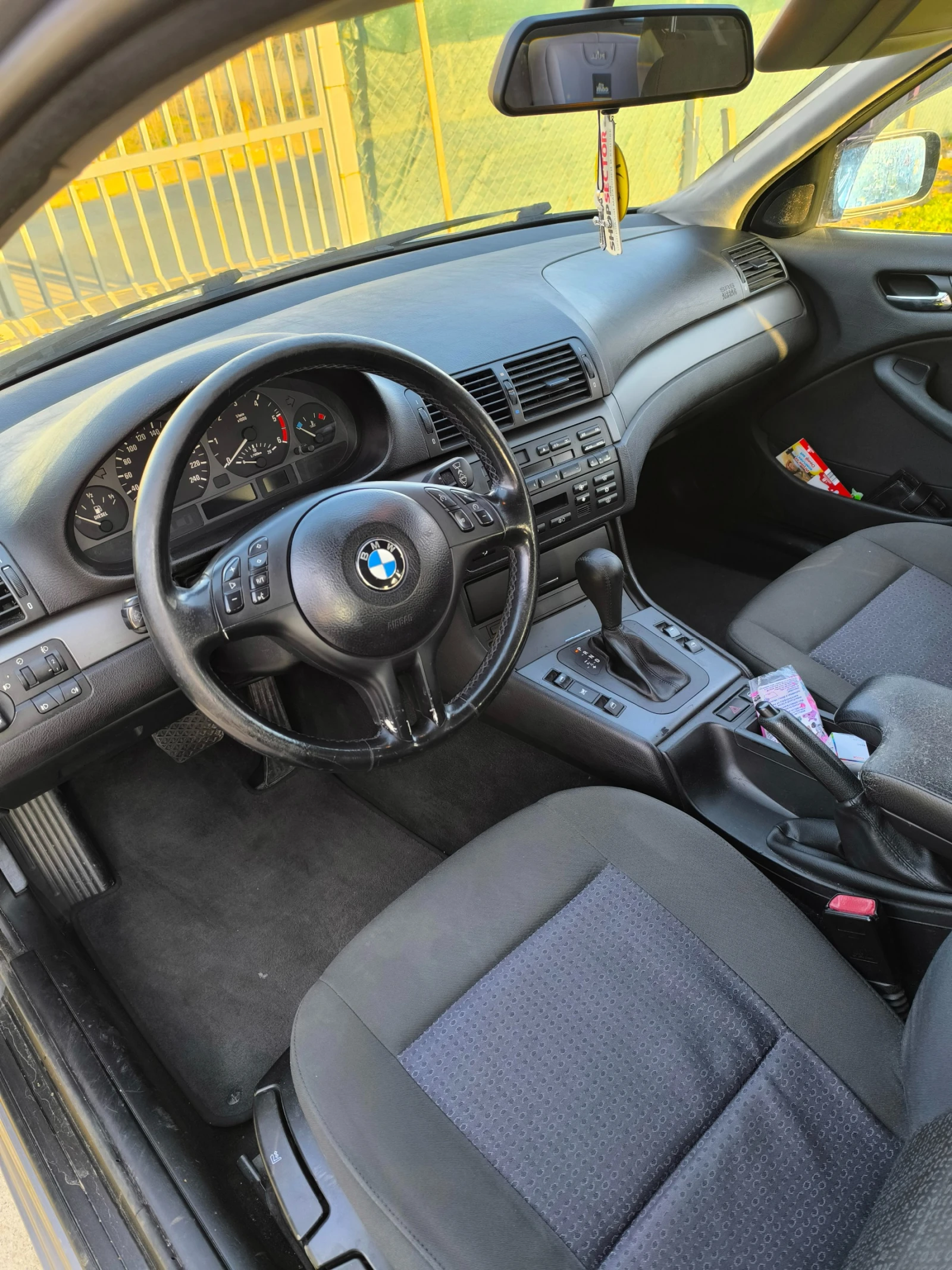 BMW 320 2.0, снимка 7 - Автомобили и джипове - 53818503