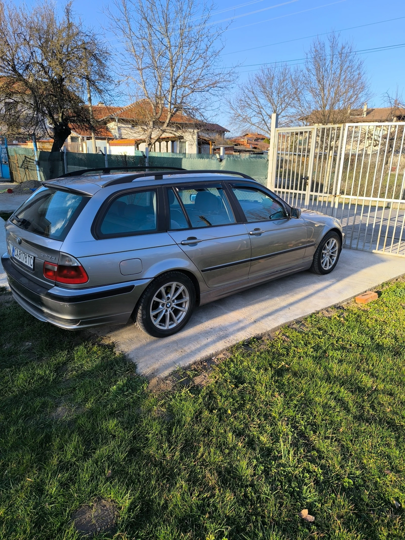 BMW 320 2.0, снимка 3 - Автомобили и джипове - 53818503