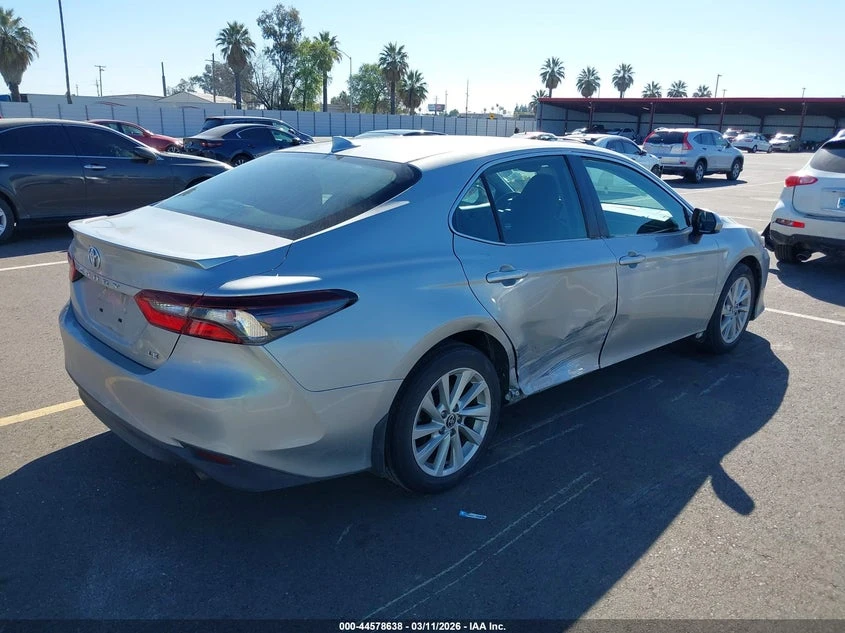 Toyota Camry 2.5l Le, снимка 4 - Автомобили и джипове - 53901743