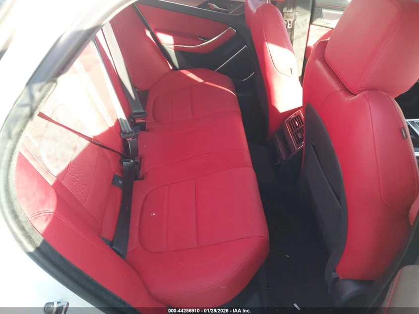 Jaguar Xf 2l R-Dynamic Se P300 Awd Automatic, снимка 8 - Автомобили и джипове - 53907258